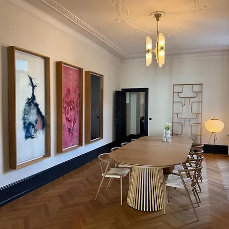 4 Bed 8 Pax 240m2 2 Bath Illustrative Furnishings Apartamento Copenhaga