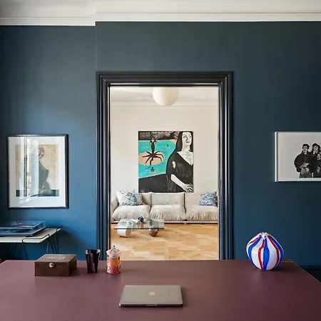 Apartamento 4 Bed 8 Pax 240m2 2 Bath Illustrative Furnishings