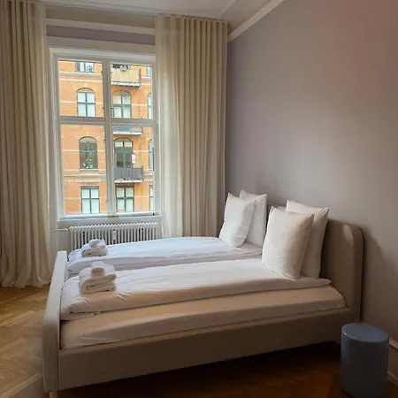 4 Bed 8 Pax 240m2 2 Bath Illustrative Furnishings Kopenhaga